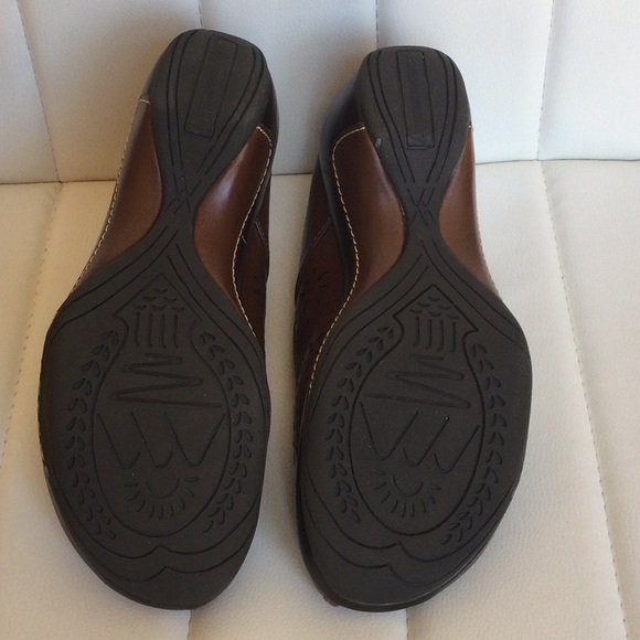 EUC Solesenseabilty 8M Brown Cognac Peep Toe Clog Shoe - Picture 9 of 16